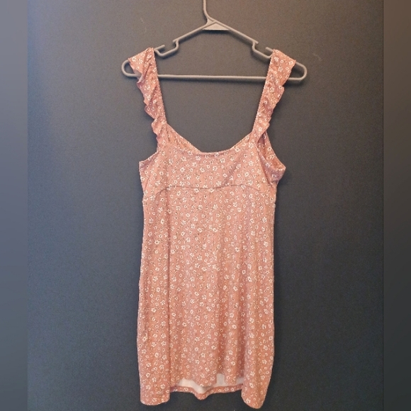 Forever 21 light pink floral dress Large - Picture 3 of 3